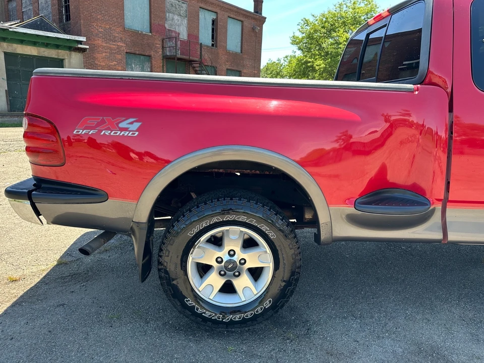 2002 Ford F-150 10th Gen - Image 8 of 31