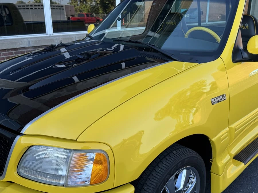 2002 Ford F-150 10th Gen - Image 5 of 13