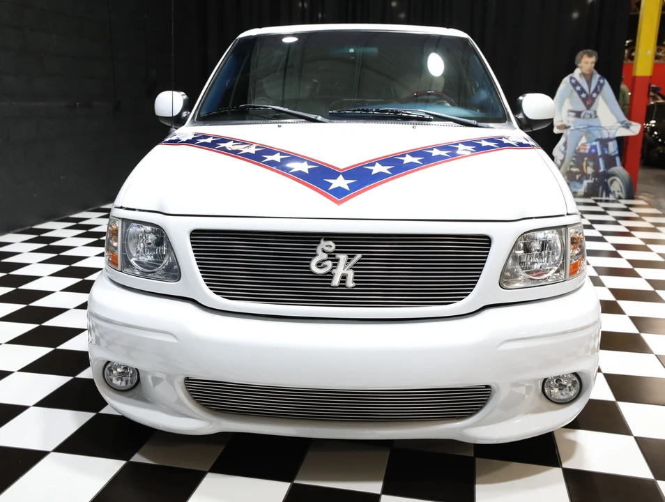 2002 Ford F-150 10th Gen - Image 11 of 31
