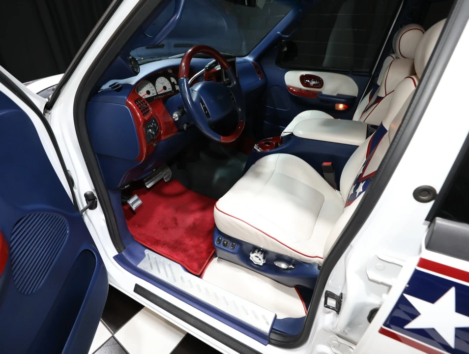 2002 Ford F-150 10th Gen - Image 4 of 31