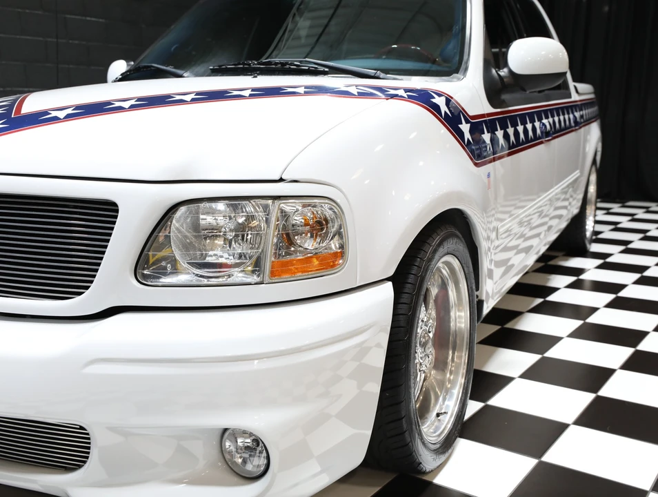 2002 Ford F-150 10th Gen - Image 9 of 31