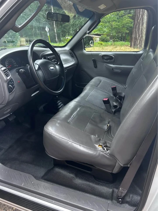 2002 Ford F-150 10th Gen - Image 8 of 9