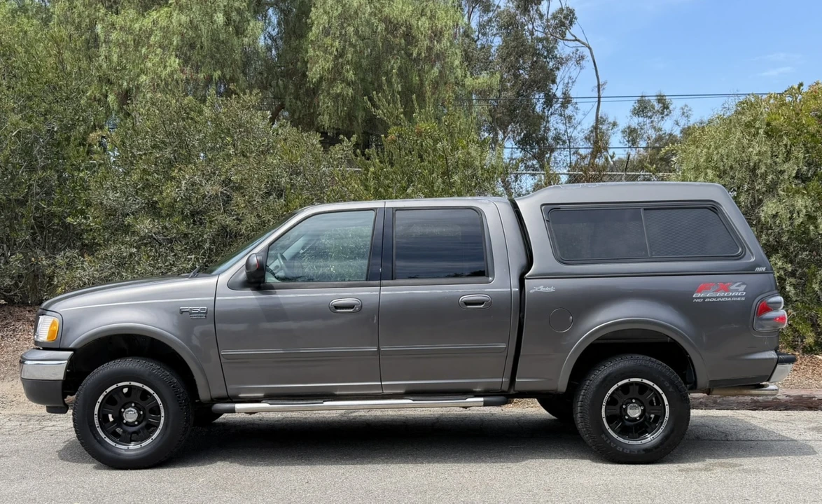 2002 Ford F-150 10th Gen - Image 6 of 30