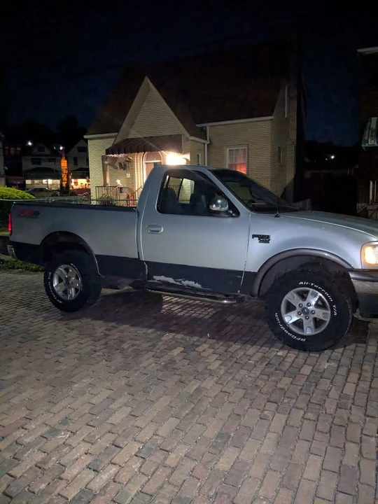 2002 Ford F-150 10th Gen - Image 10 of 11