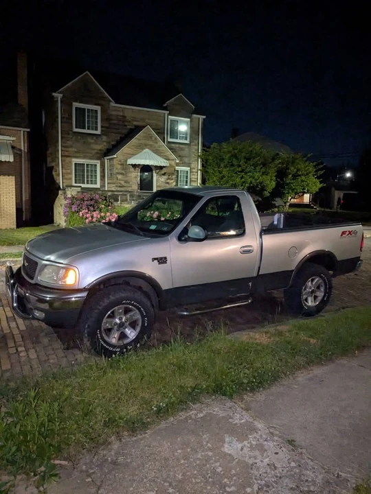 2002 Ford F-150 10th Gen - Image 9 of 11