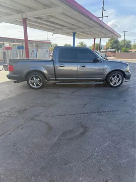 2002 Ford F-150 Harley-Davidson 105th Anniversary Edition Pickup 4D 5 1/2 ft