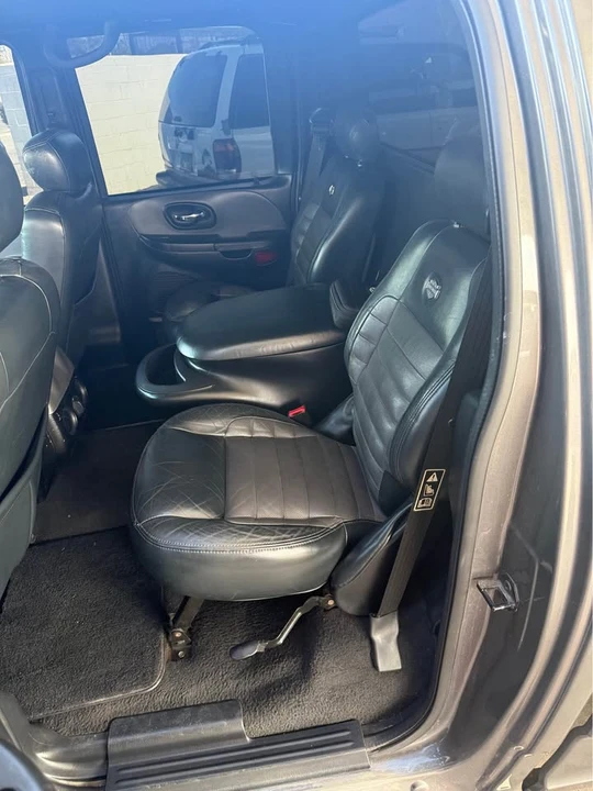 2002 Ford F-150 10th Gen - Image 2 of 5