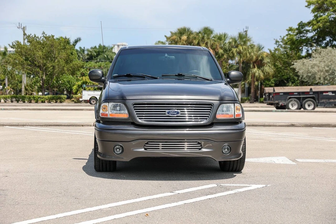 2002 Ford F-150 10th Gen - Image 5 of 31