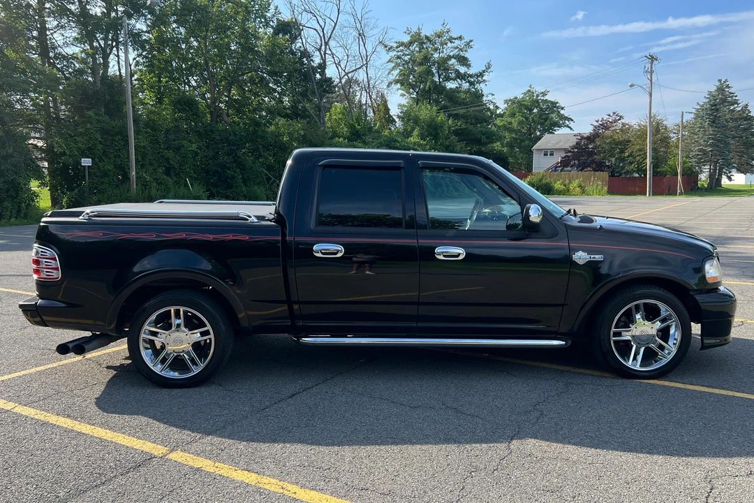 2002 Ford F-150 10th Gen - Image 3 of 31