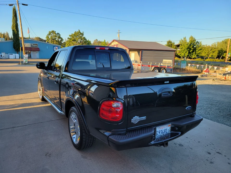 2002 Ford F-150 10th Gen - Image 4 of 15