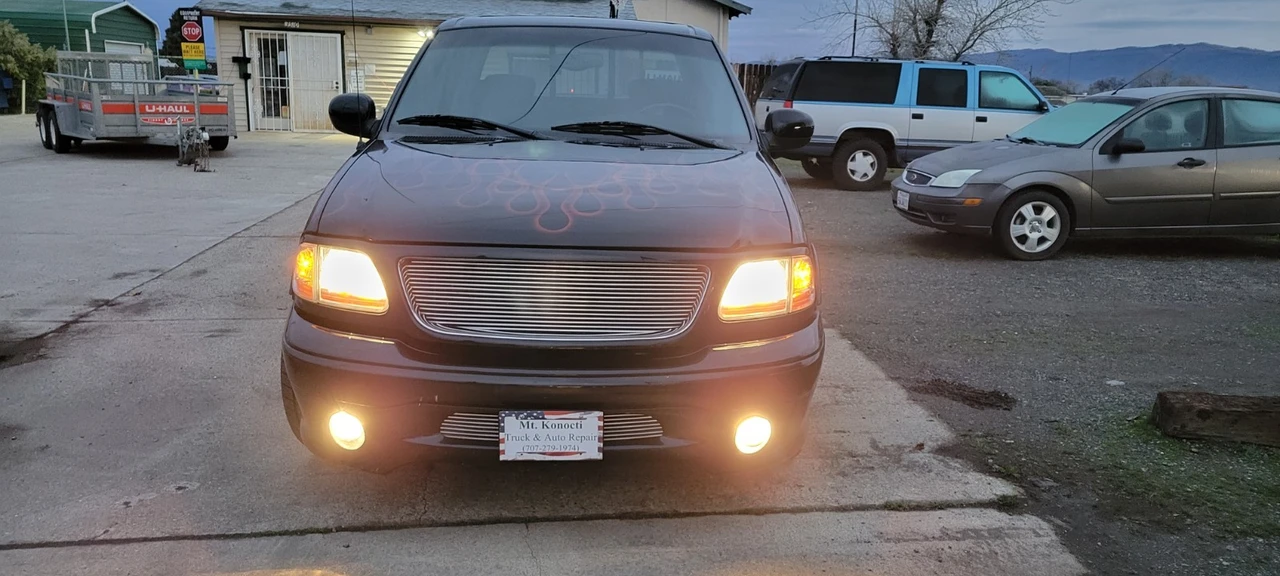 2002 Ford F-150 10th Gen - Image 9 of 15