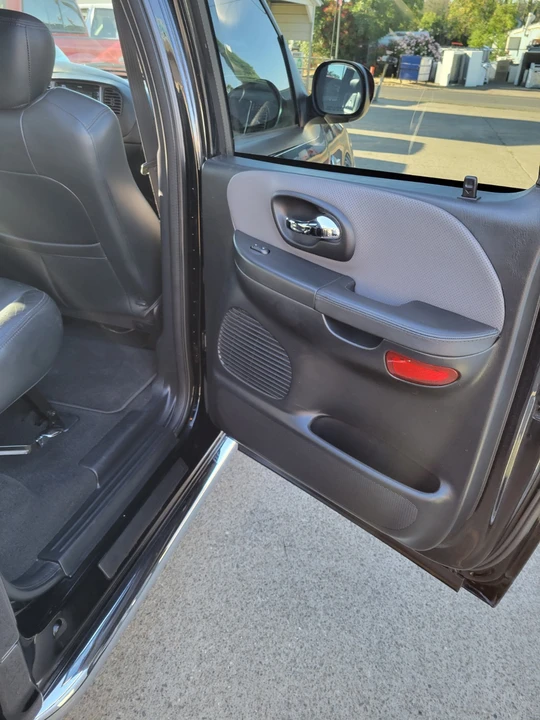 2002 Ford F-150 10th Gen - Image 12 of 15