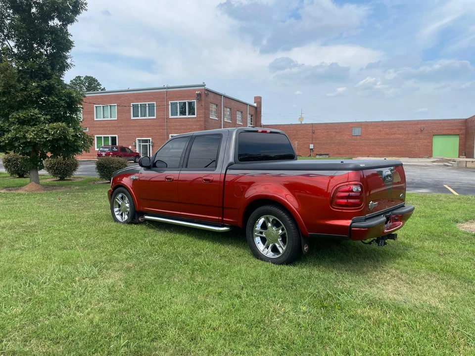 2002 Ford F-150 10th Gen - Image 10 of 31