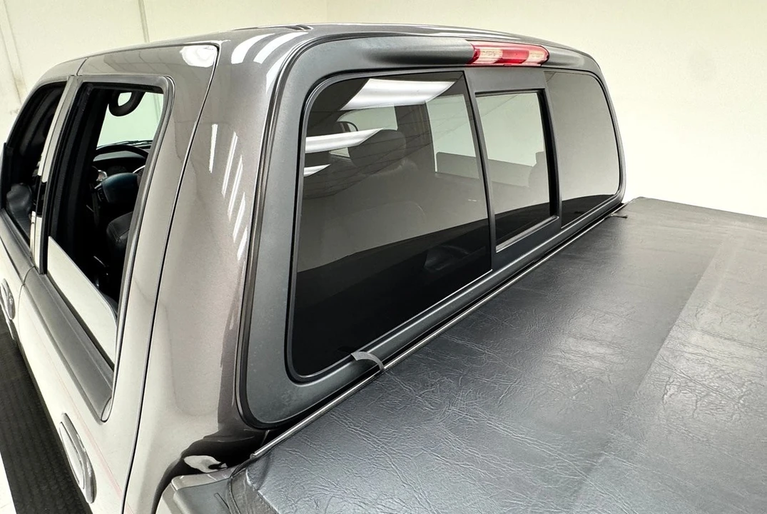 2002 Ford F-150 10th Gen - Image 18 of 31