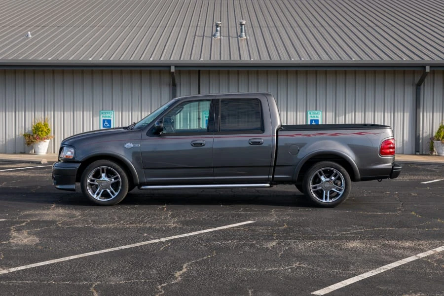 2002 Ford F-150 10th Gen - Image 18 of 31
