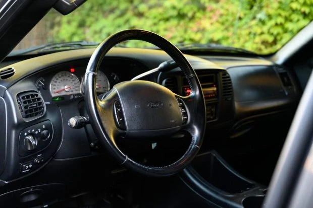 2002 Ford F-150 10th Gen - Image 5 of 7