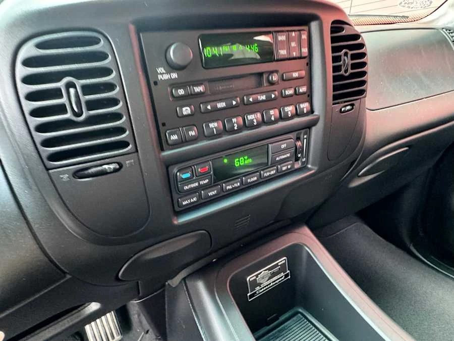 2002 Ford F-150 10th Gen - Image 9 of 12