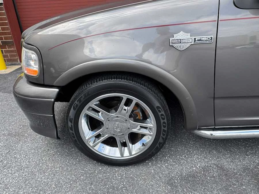2002 Ford F-150 10th Gen - Image 4 of 12