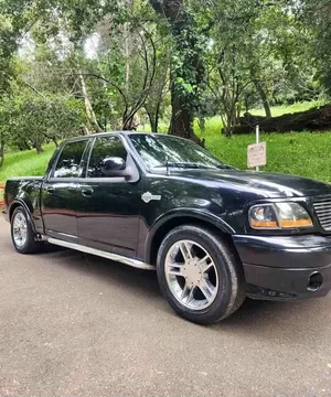 2002 Ford F-150 Harley-Davidson Pickup 4D 5 1/2 ft
