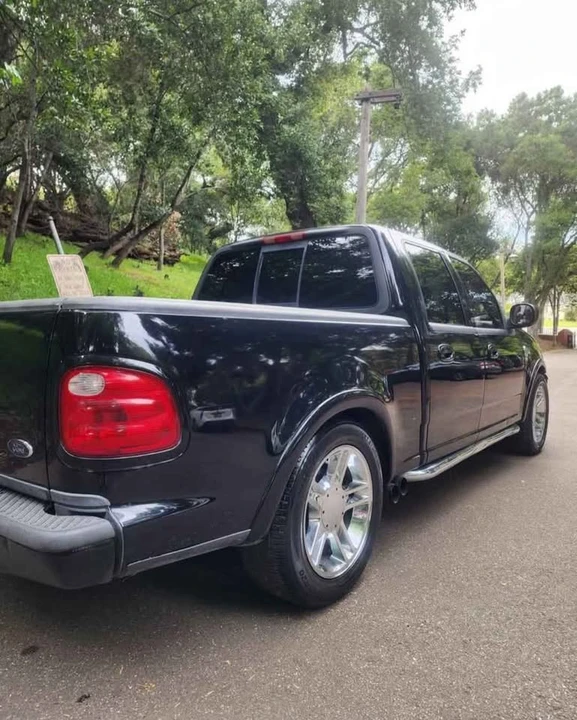 2002 Ford F-150 10th Gen - Image 3 of 14