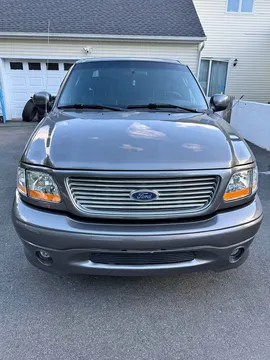 2002 Ford F-150 Harley-Davidson Pickup 4D 5 1/2 ft