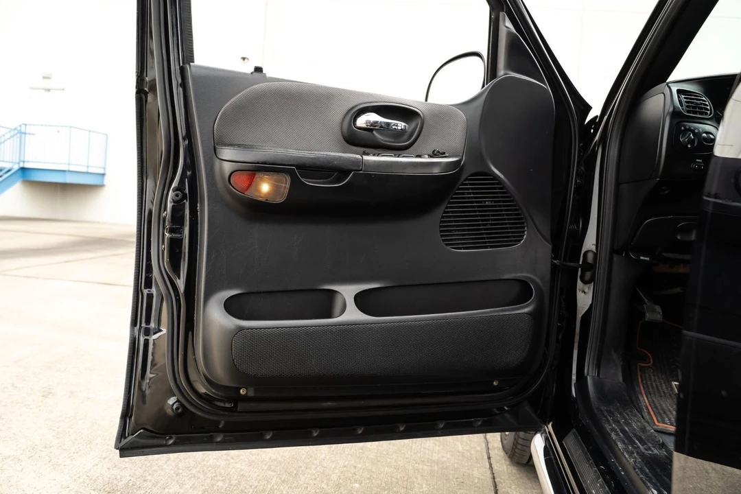 2002 Ford F-150 10th Gen - Image 14 of 31