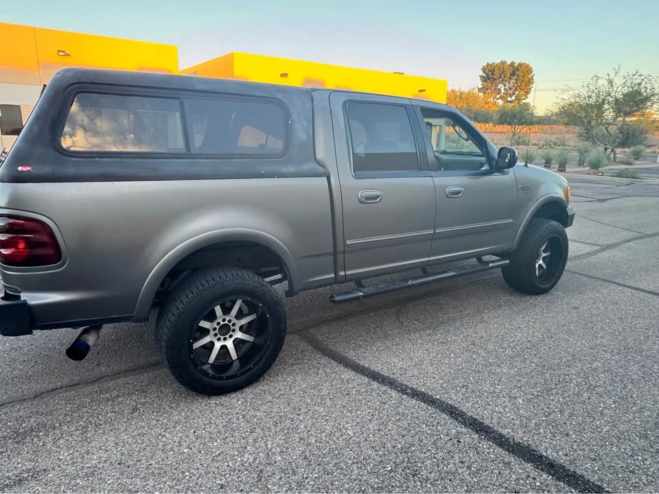 2002 Ford F-150 10th Gen - Image 2 of 8