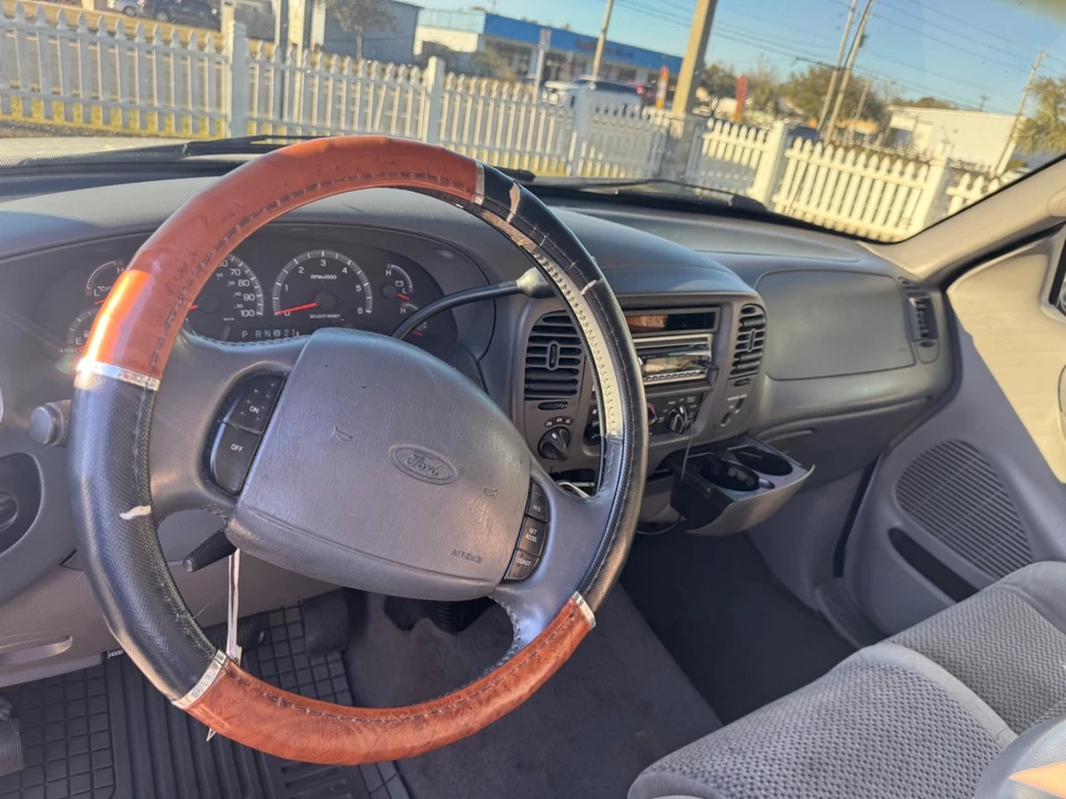 2002 Ford F-150 10th Gen - Image 7 of 11
