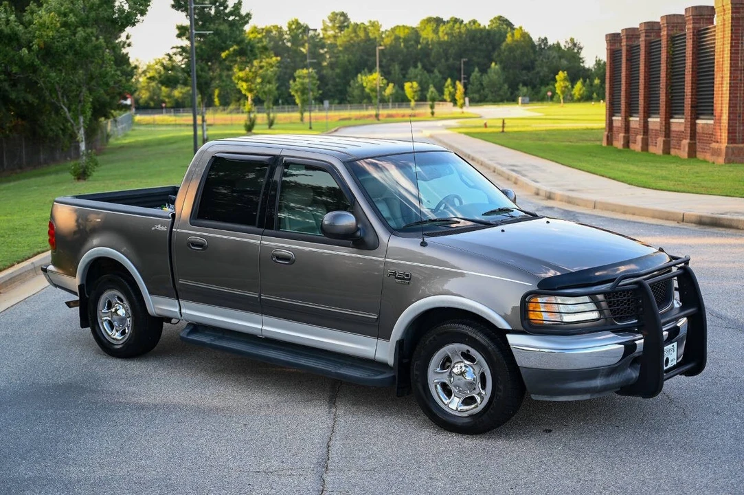 2002 Ford F-150 10th Gen - Image 7 of 31