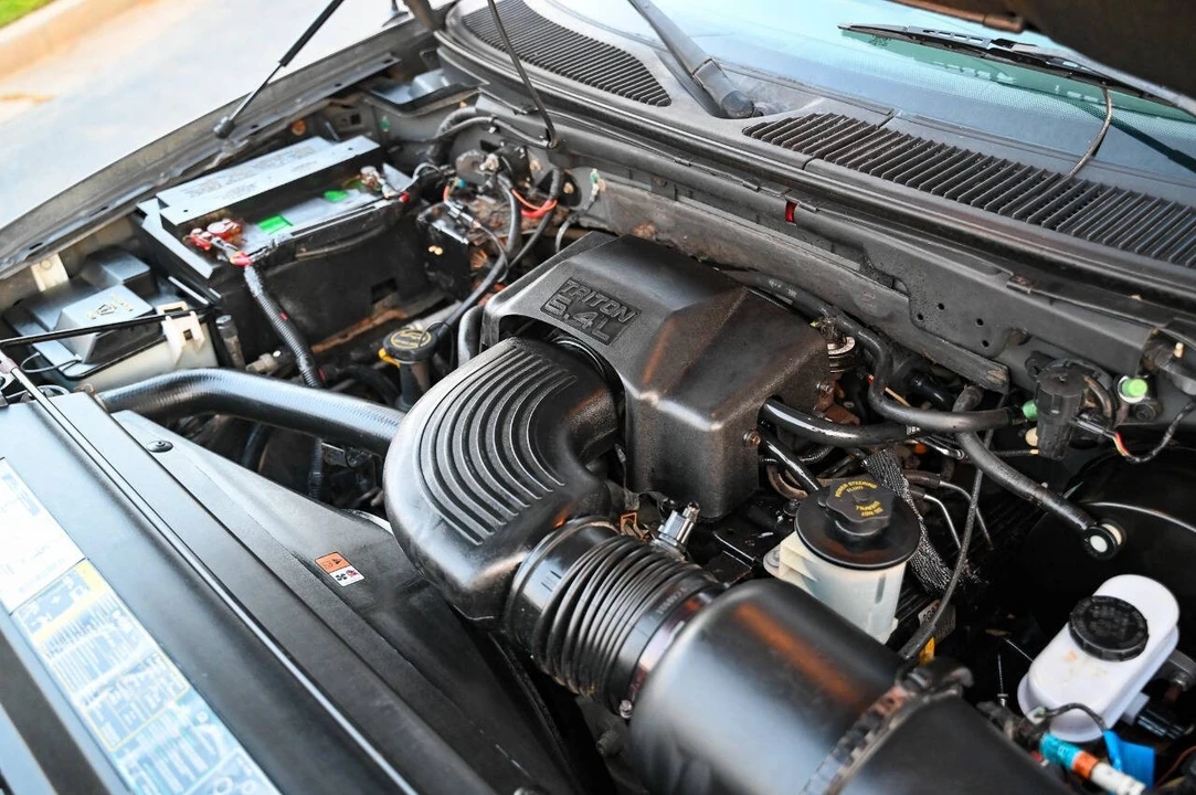 2002 Ford F-150 10th Gen - Image 4 of 31