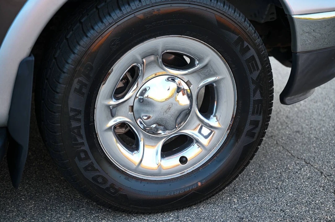2002 Ford F-150 10th Gen - Image 18 of 31