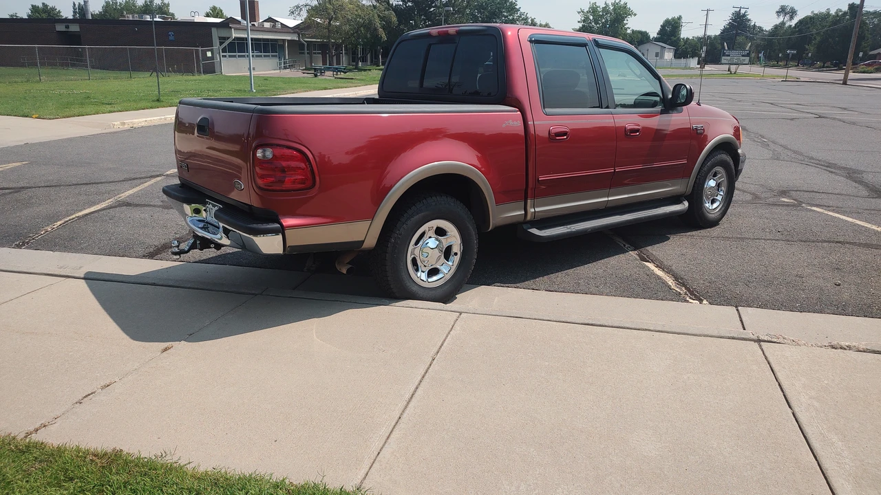 2002 Ford F-150 10th Gen - Image 3 of 31