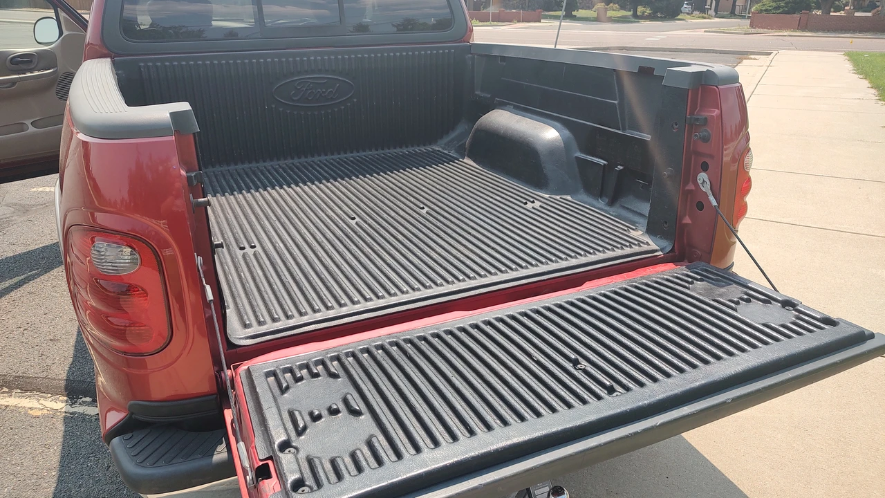 2002 Ford F-150 10th Gen - Image 11 of 31