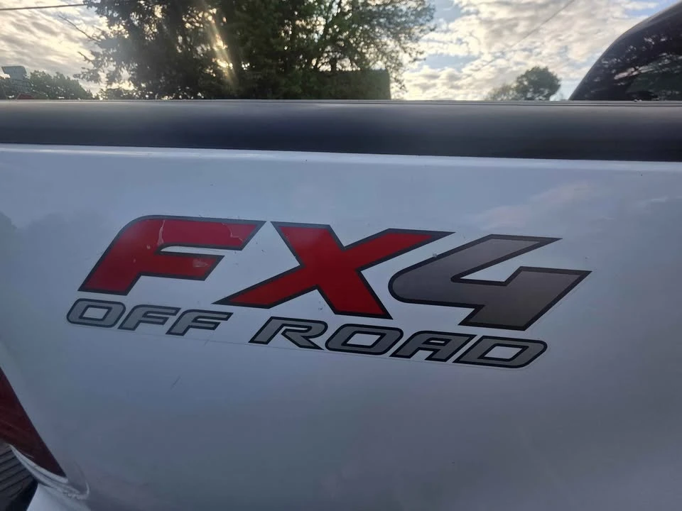 2002 Ford F-150 10th Gen - Image 3 of 17