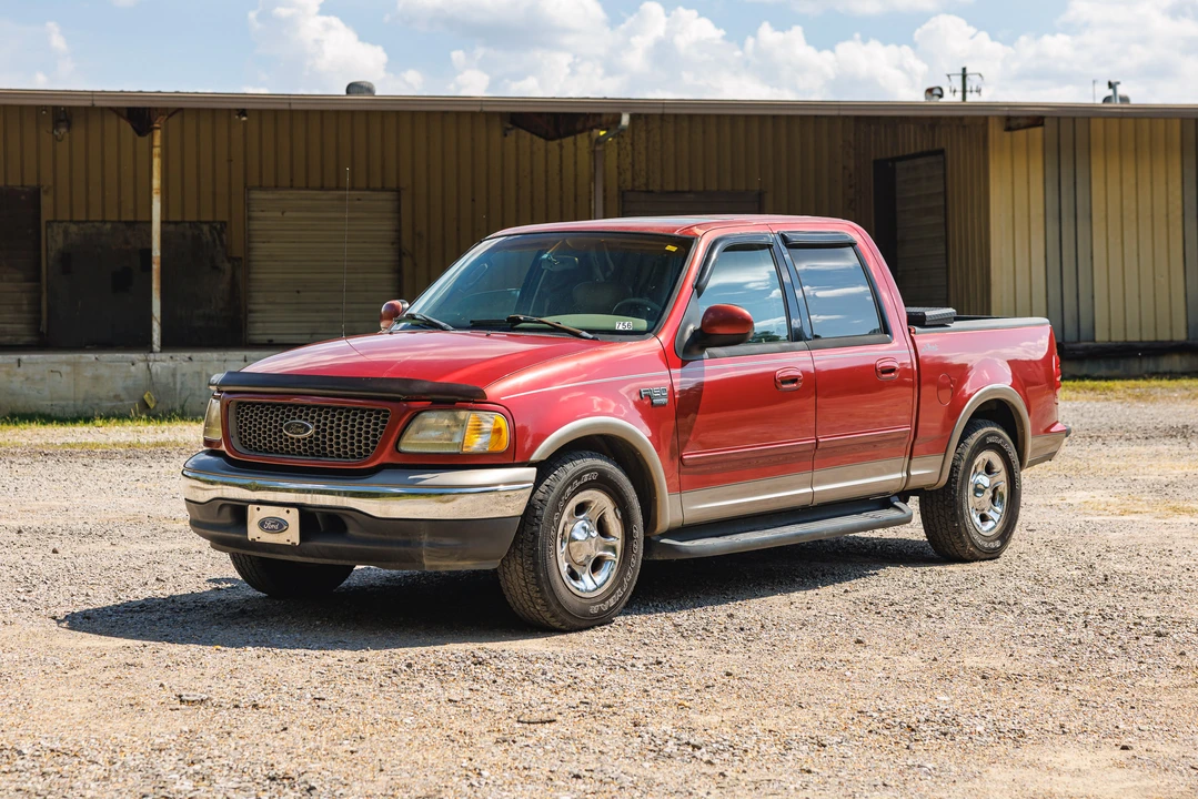 2002 Ford F-150 10th Gen - Image 2 of 31