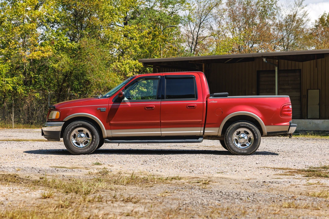2002 Ford F-150 10th Gen - Image 3 of 31