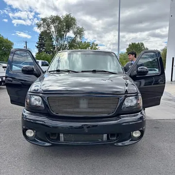 2002 Ford F-150 Lightning