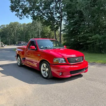 2002 Ford F-150 Lightning Short Bed