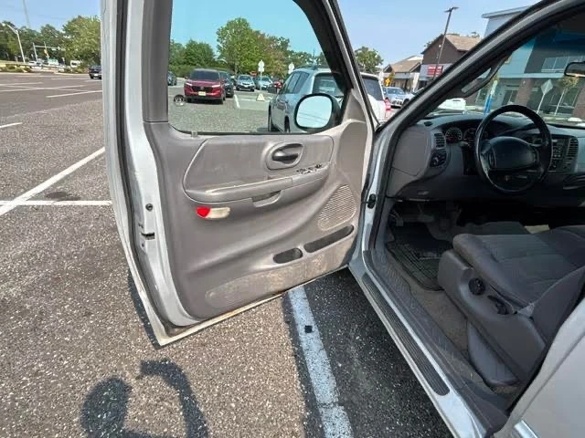 2002 Ford F-150 10th Gen - Image 15 of 22
