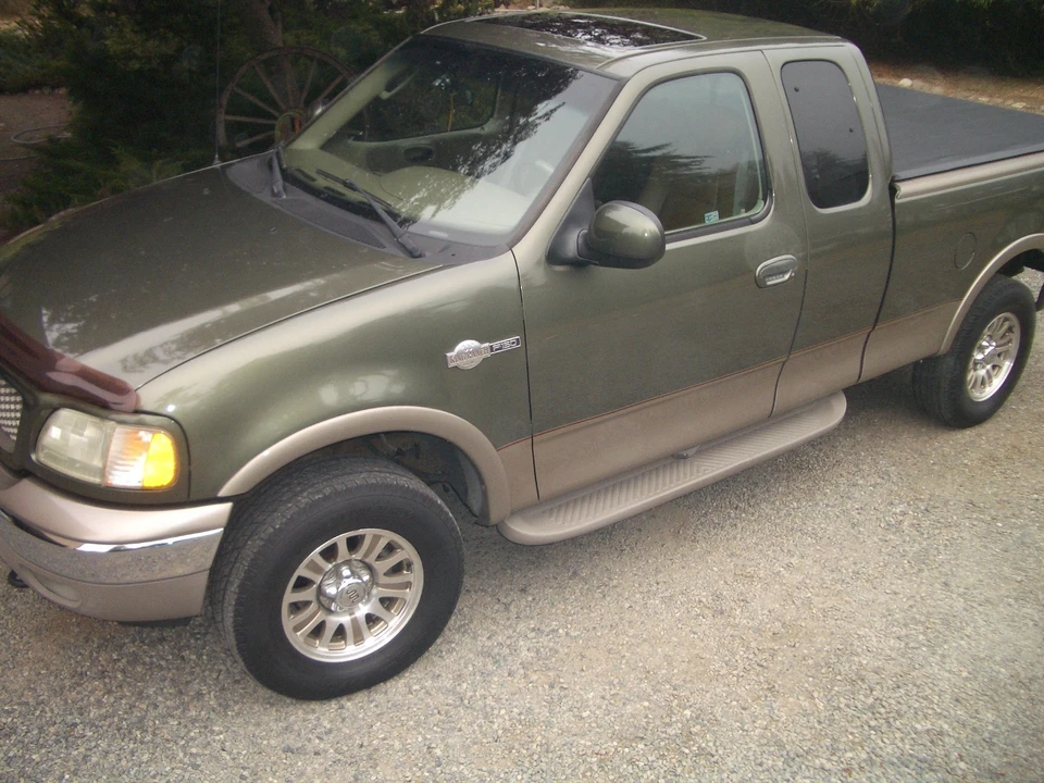 2002 Ford F-150 10th Gen - Image 8 of 31