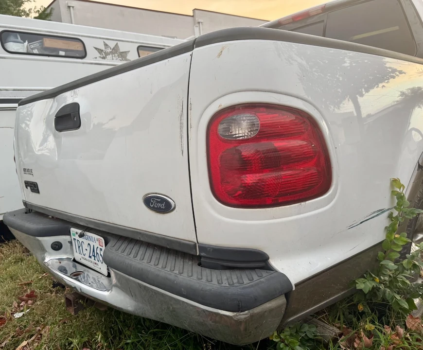 2002 Ford F-150 10th Gen - Image 4 of 15