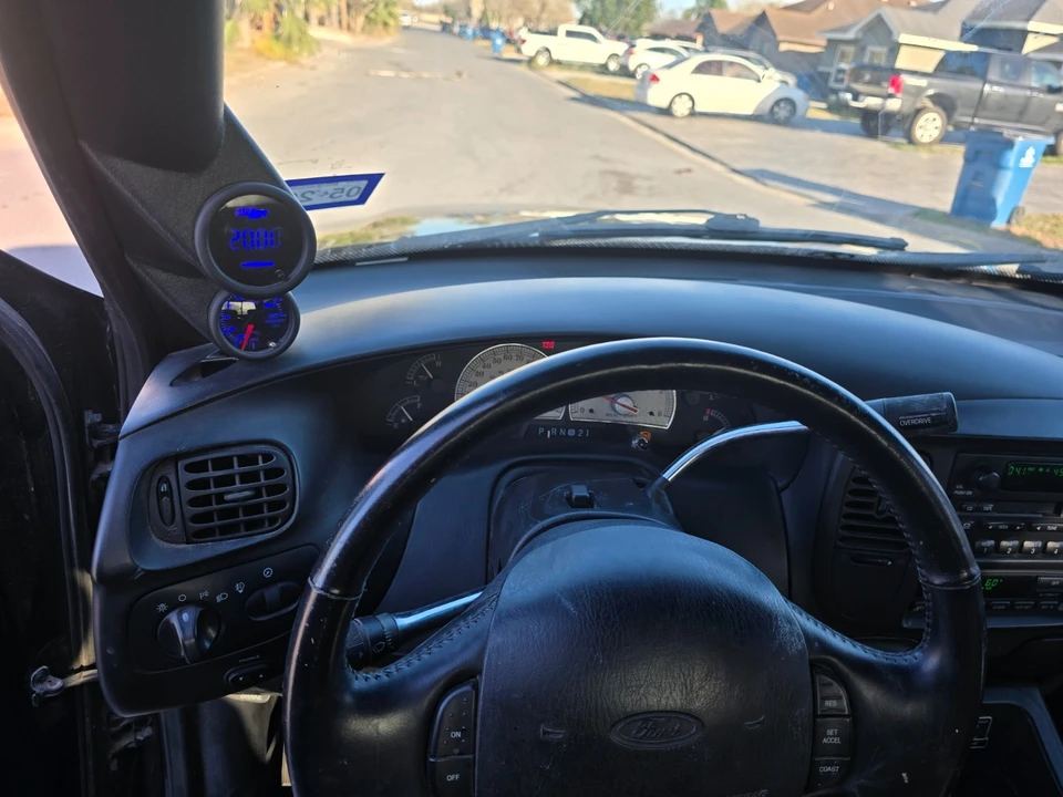 2002 Ford F-150 10th Gen - Image 14 of 21