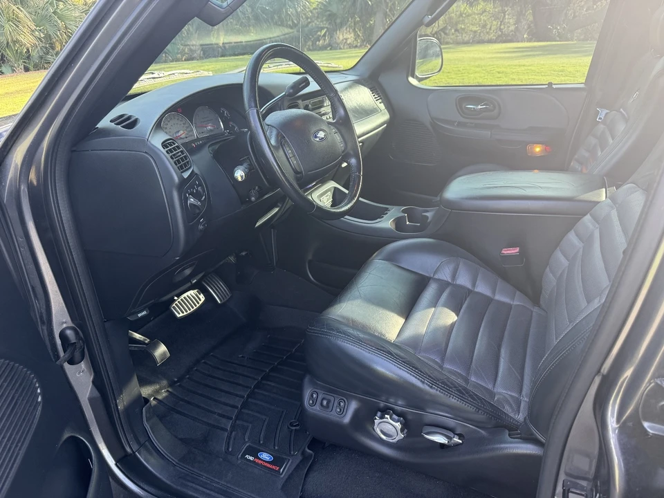 2002 Ford F-150 10th Gen - Image 16 of 31