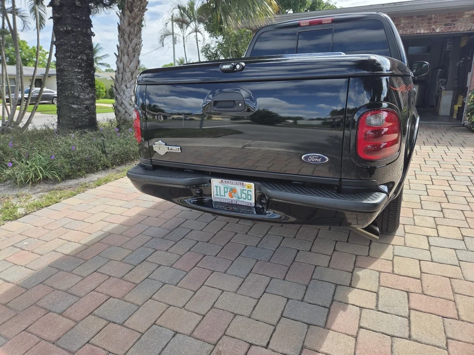 2002 Ford F-150 10th Gen - Image 2 of 13