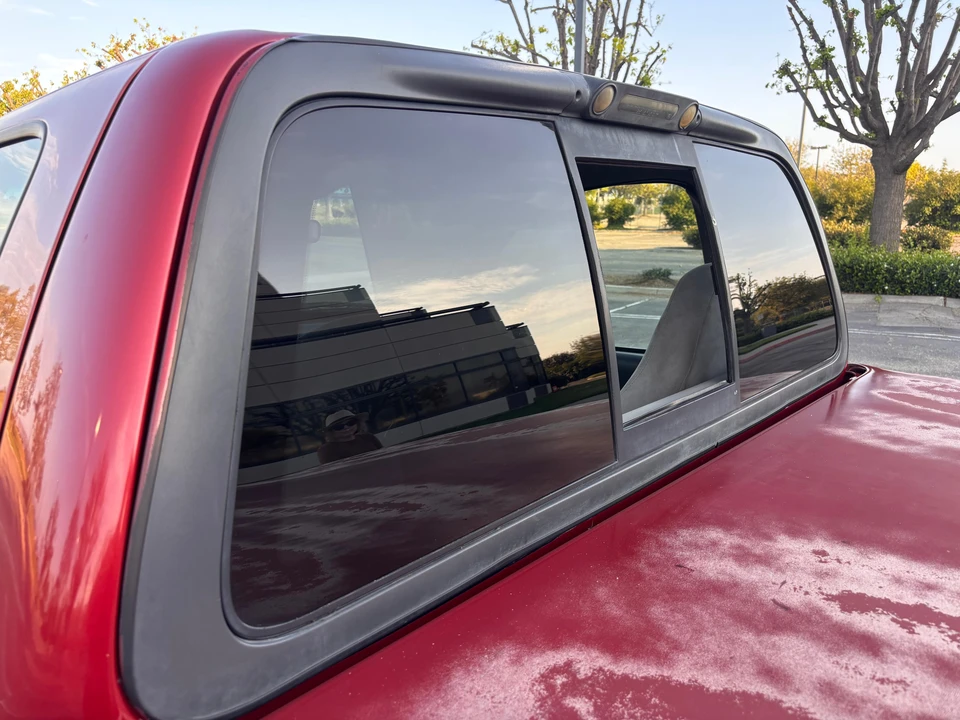 2002 Ford F-150 SVT Lightning 10th Gen - Image 18 of 31