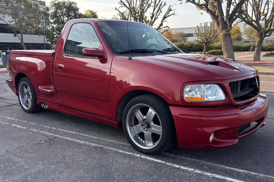 2002 Ford F-150 SVT Lightning
