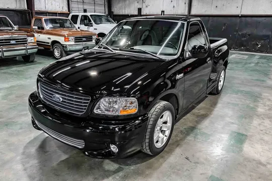 2002 Ford F-150 SVT Lightning