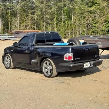 2002 Ford F-150 SVT Lightning