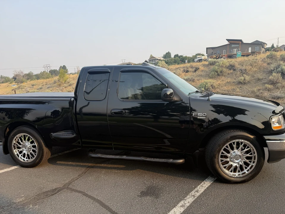 2002 Ford F-150 10th Gen - Image 15 of 31