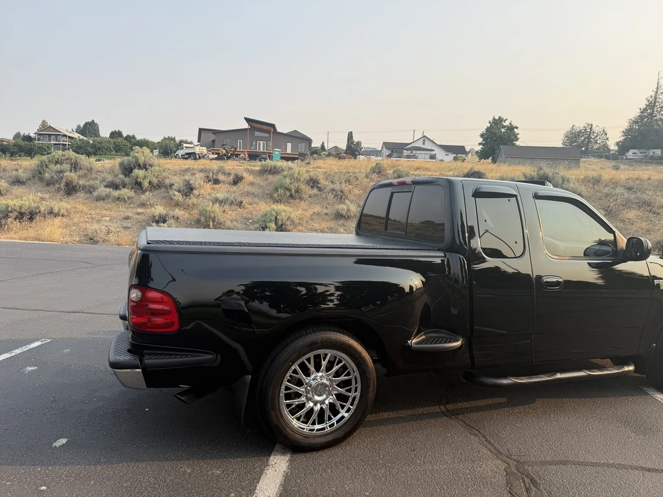 2002 Ford F-150 10th Gen - Image 16 of 31
